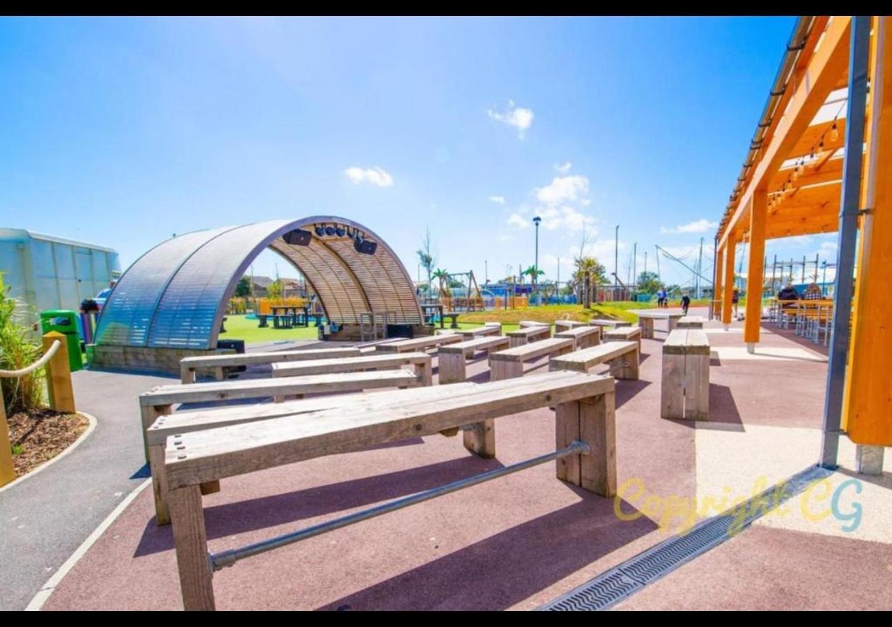 K90 - Chalet - Parkdean Resorts, Camber Sands Exterior foto